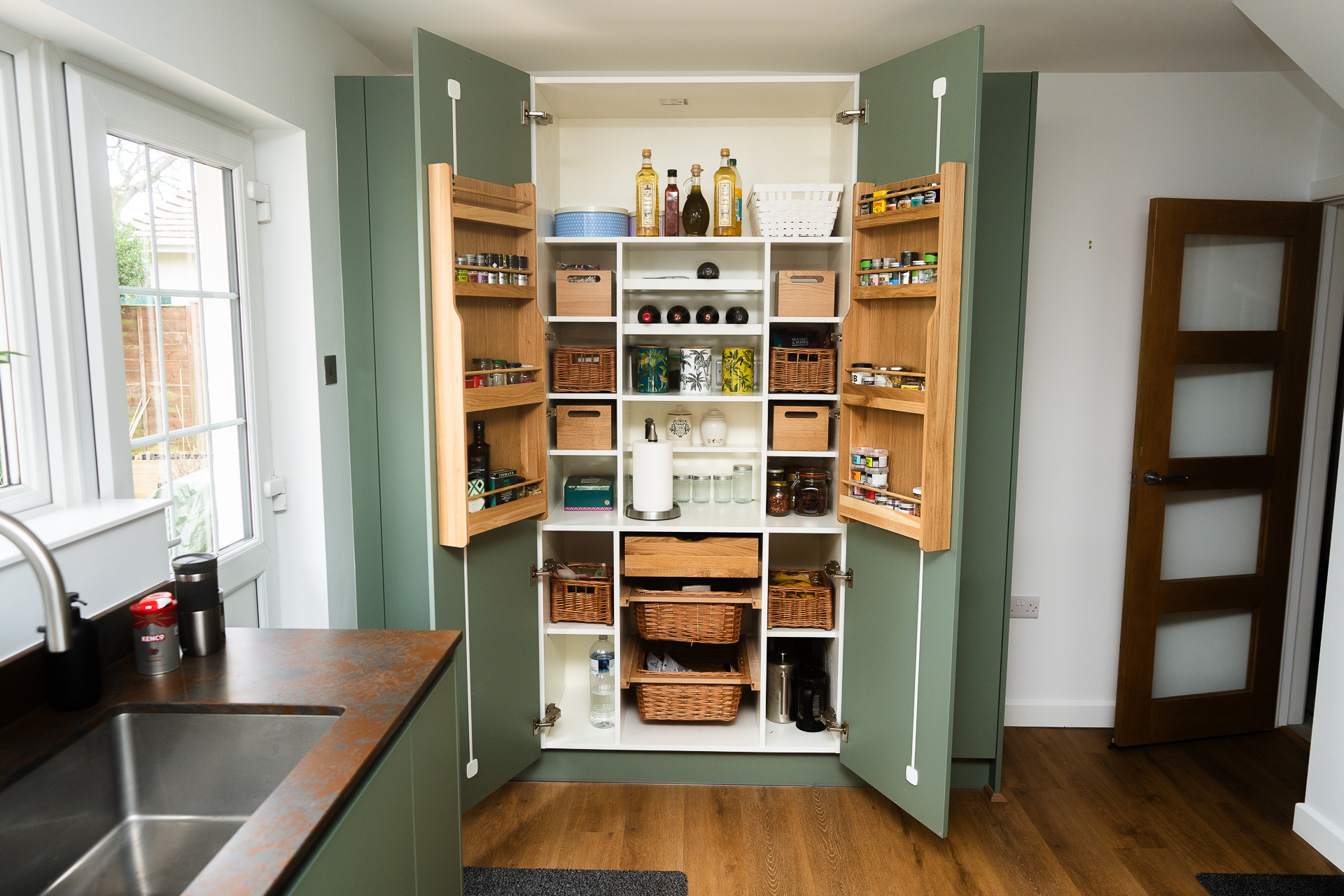 Green and Copper Kitchen with dramatic worktops in Bournemouth | Raison Home - 3