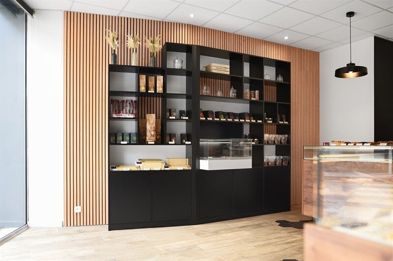 Meuble sur-mesure pour une chocolaterie à Saint-Juery | Raison Home - 1