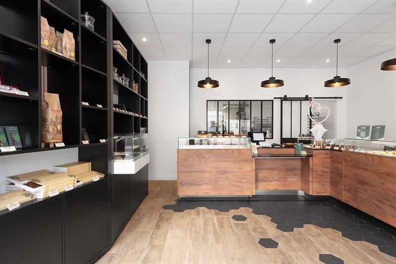 Meuble sur-mesure pour une chocolaterie à Saint-Juery | Raison Home - 6